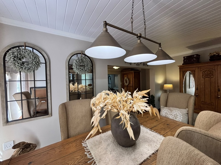 4 Bedroom Property for Sale in Grimbeeck Park North West